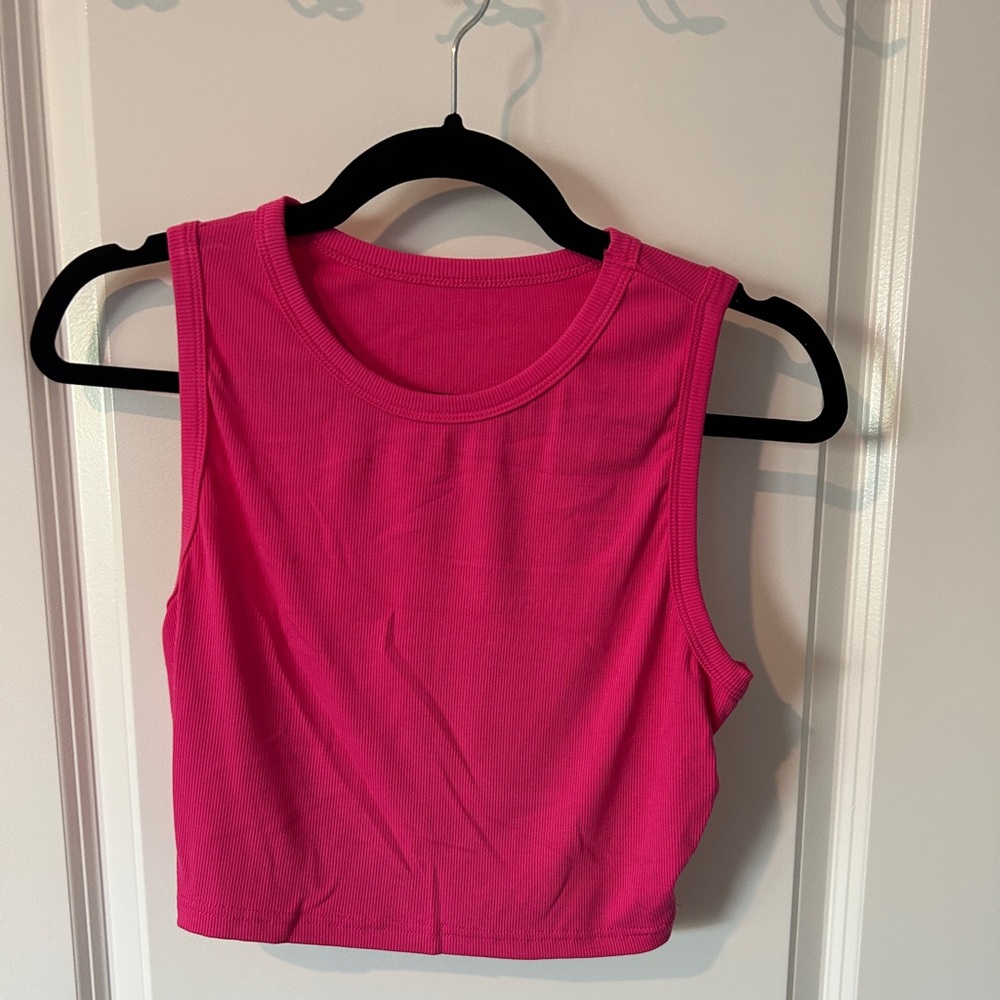 Pink crop tank top